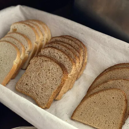 Santacroce Couette-café 4*