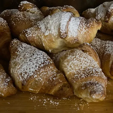 Santacroce Couette-café 4*