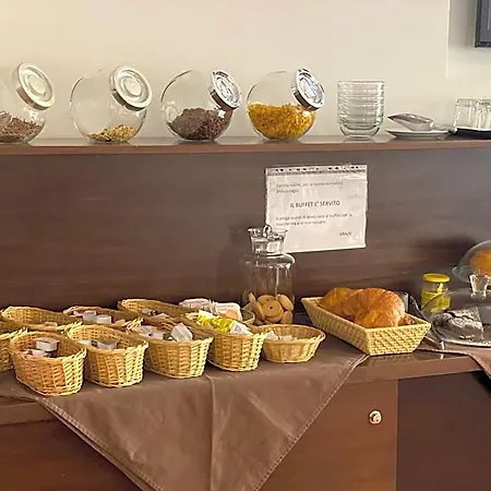 Santacroce Bed & Breakfast 4*
